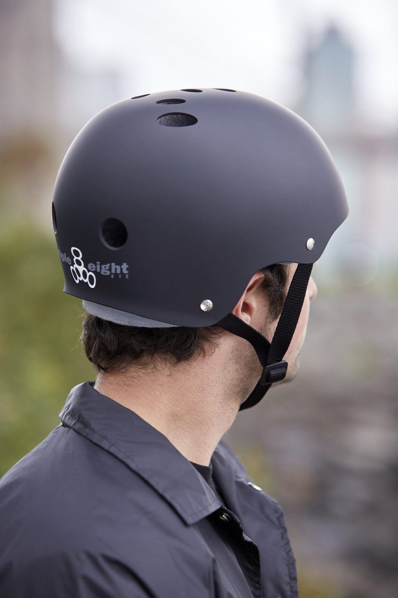 Triple 8 Certified Sweatsaver Helmet - Rubber Carbon Grey Protection Triple 8 