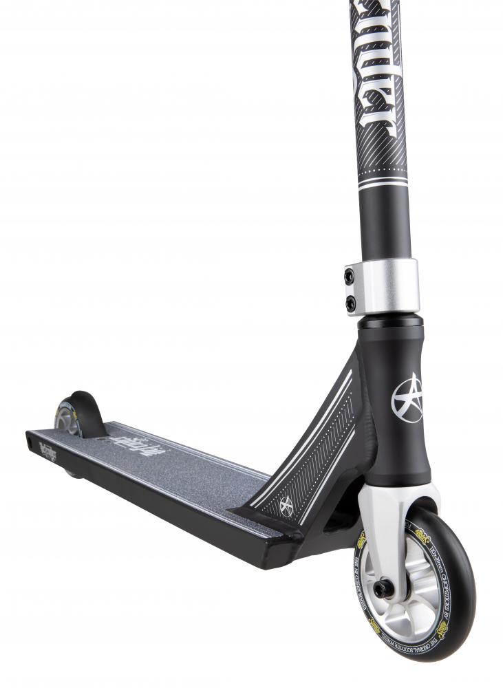 Addict Scooters Defender 3.0 Complete Stunt Scooter, Black/Silver