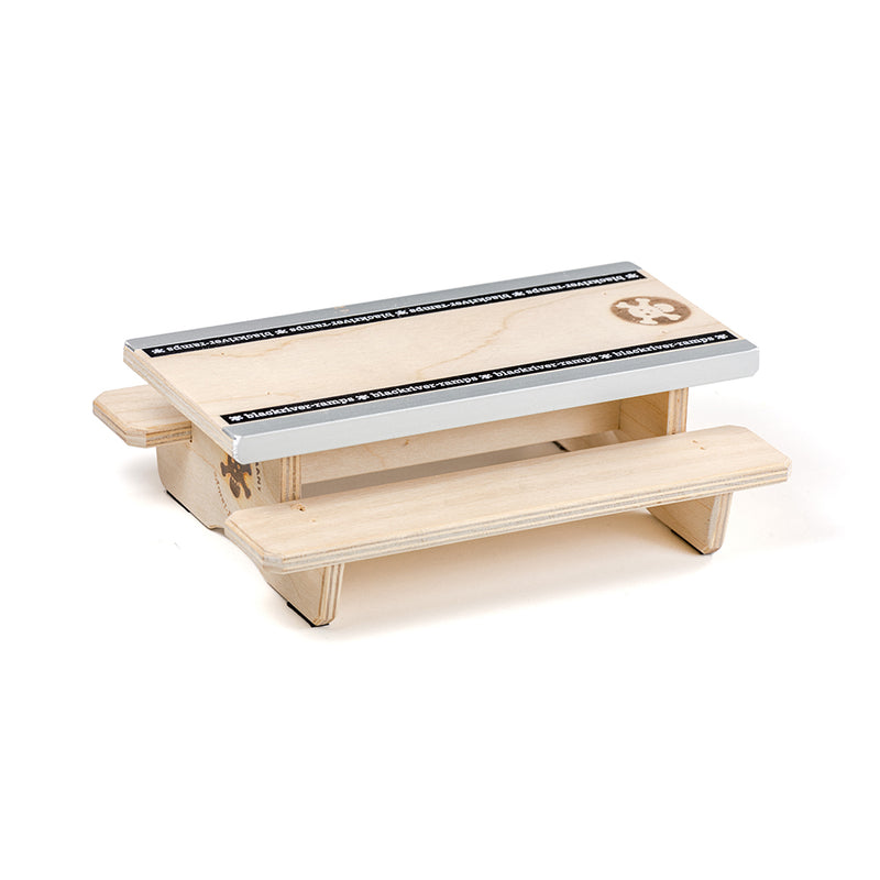 Blackriver Fingerboard Ramps Mini Picnic Table